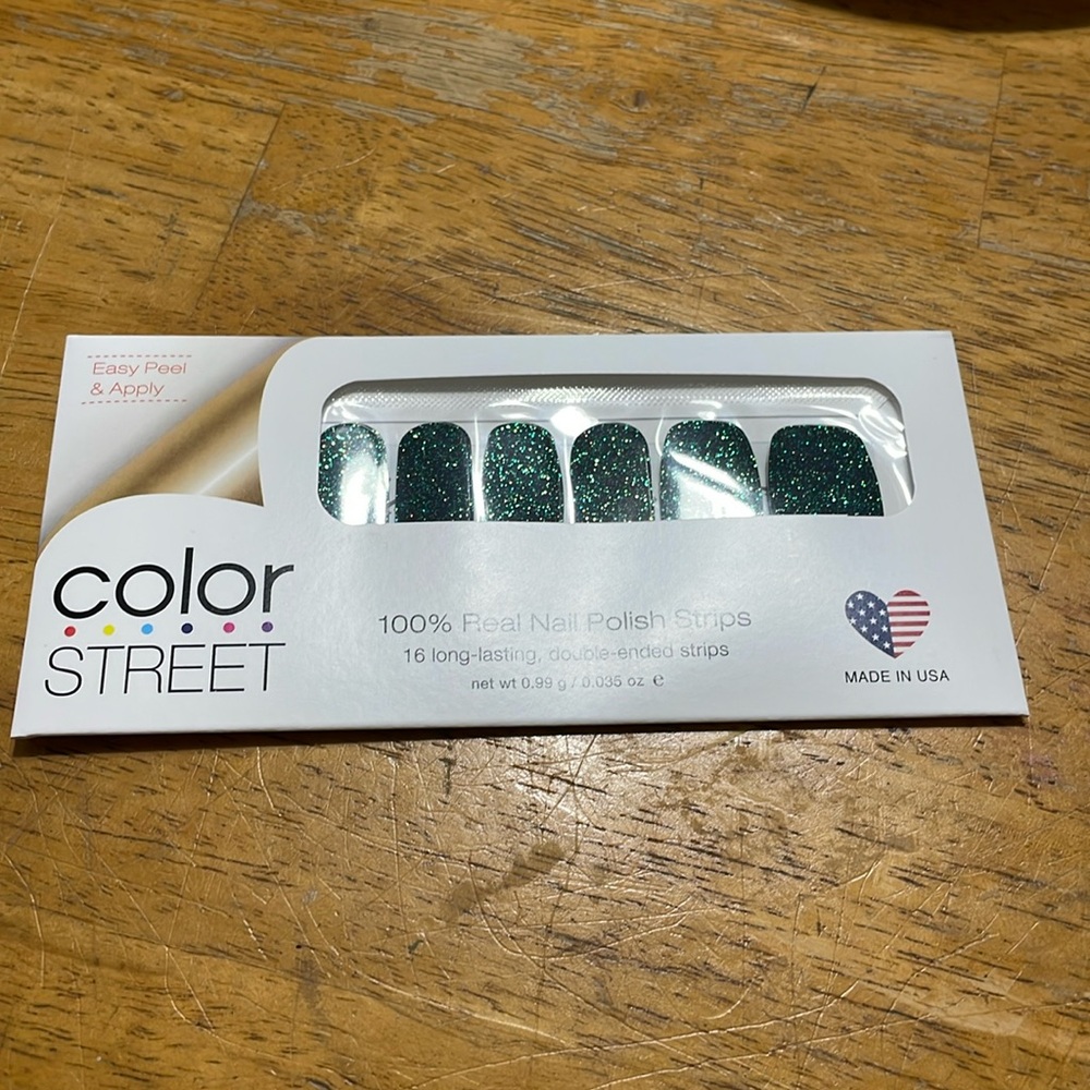 Color Street nail polish